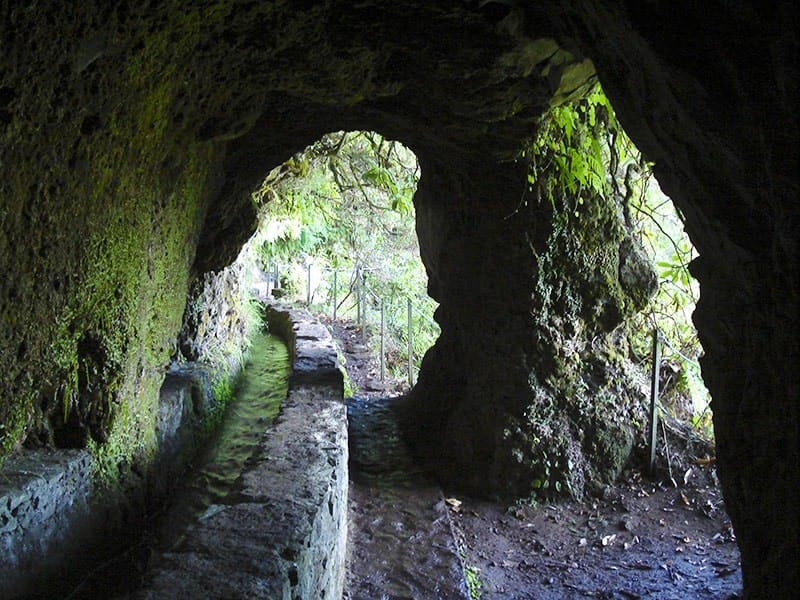 Levada do Caldeirão Verde unas de las rutas en Madeira