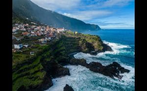 Vista de la costa de madeira