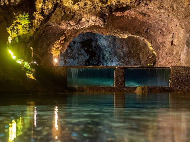 Cueva en Sao Vicente, uno de los mejores pueblos de Madeira
