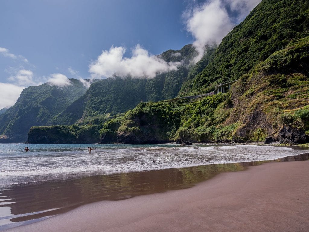 Pueblo Seixal en la isla de Madeira, uno de los mejores pueblos